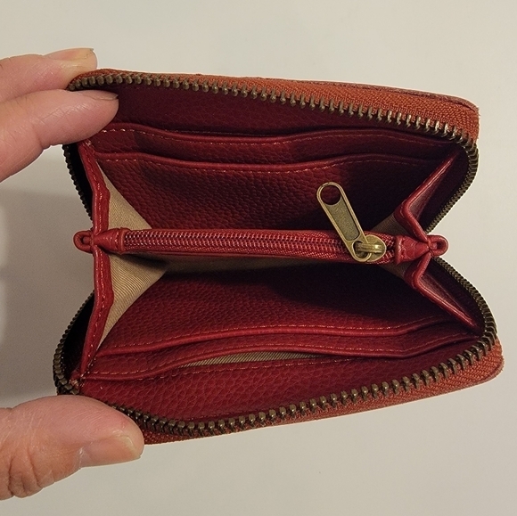 The Sak "Iris" Zip Wallet - Picture 4 of 4